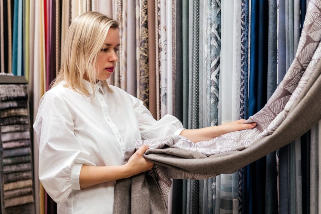Choose Ready Made Or Australian Made Certified Custom Curtains | Curtain Wholesaler & Retail Supplier | MAC Window Fashions